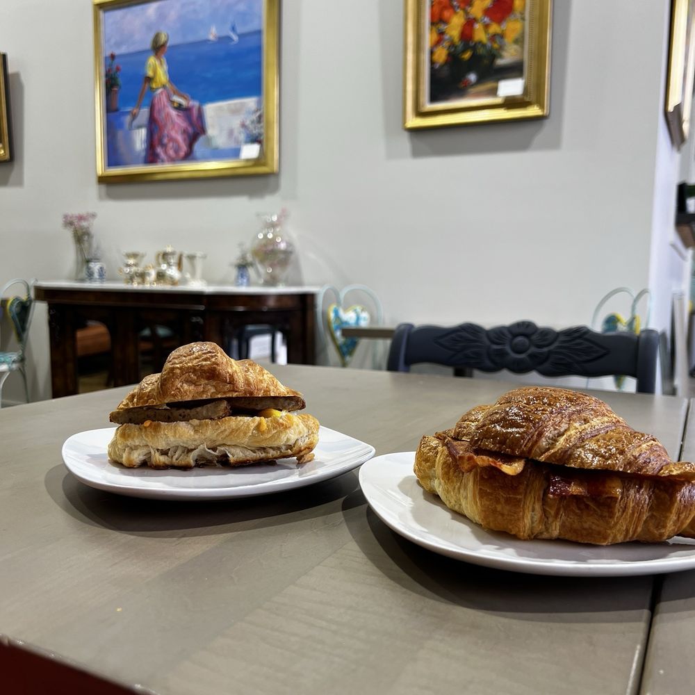 Banqet Patisserie - Croissant Breakfast Sandwiches - Patisserie/Cake Shop Near Me - Florence, Alabama