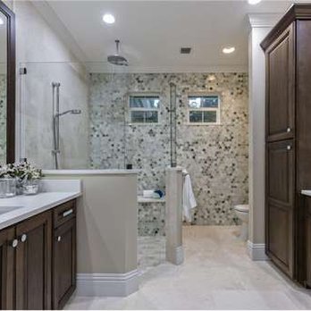 Victor Roofing - a large bathroom with a walk in shower - General Contractors Near Me - Texarkana, Texas Victor Roofing - a large bathroom with a walk in shower - General Contractors Near Me - Texarkana, Texas