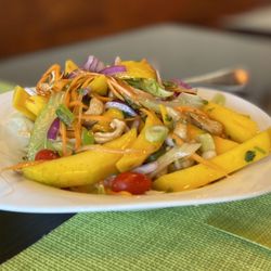 Eagle Thai Cuisine - Mango salad