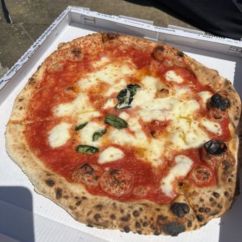 Gusta Pizza - Margherita with great tomato sauce! - Italian Near Me - Florence, FI Gusta Pizza - Margherita with great tomato sauce! - Italian Near Me - Florence, FI
