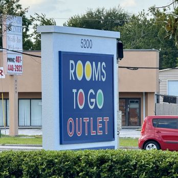 Rooms To Go - Colonial - Furniture Stores Near Me - Orlando, Florida