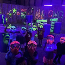Gloworm GellyBall - All the kids ready to play!