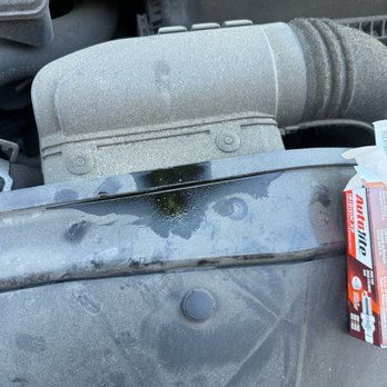 Jiffy Lube Oil Change - Oil spill - Oil Change Stations Near Me - Fontana, California
