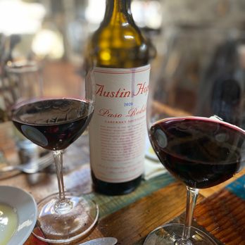 Barrique - Wine - Wine Bars Near Me - Venice, California Barrique - Wine - Wine Bars Near Me - Venice, California