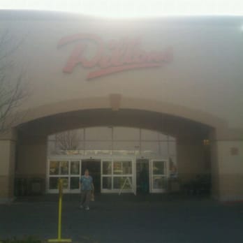 Dillons - the entrance to the store - Grocery Near Me - Wichita, Kansas Dillons - the entrance to the store - Grocery Near Me - Wichita, Kansas