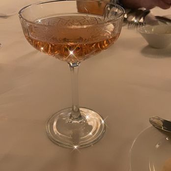 Bridgeman's Chophouse - Rosé - Steakhouses Near Me - Chattanooga, Tennessee
