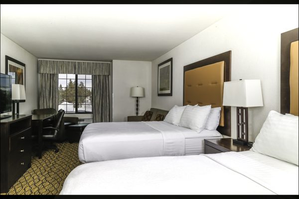 Holiday Inn West Yellowstone 48 Photos 55 Reviews Venues