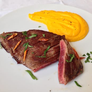 Recettes et Cabas - Steak grillé, mousseline de carottes nouvelles. - Food Delivery Services Near Me - Lyon, 69