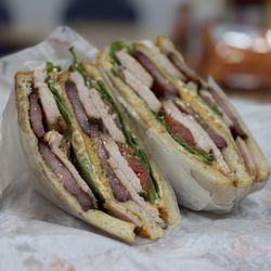 Harris BBQ - smoked Cajun turkey club
