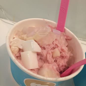 Iceskimo - Strawberry - Ice Cream & Frozen Yogurt Near Me - San Diego, California Iceskimo - Strawberry - Ice Cream & Frozen Yogurt Near Me - San Diego, California