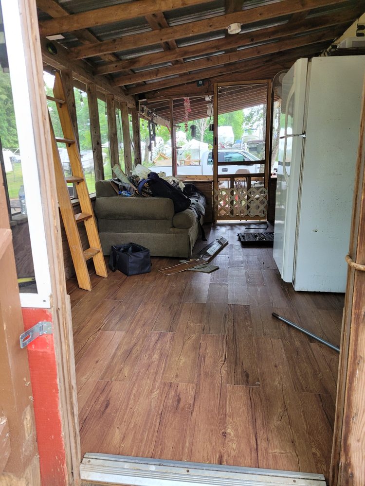 Slide of LKA Handy Repairs