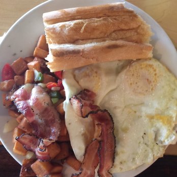 Gaspar's Grotto - Simple. Perfectly prepared. - Bars Near Me - Tampa, Florida