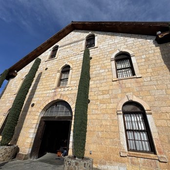 Regusci Winery - Building on the grounds - Wine Tasting Room Near Me - Napa, California Regusci Winery - Building on the grounds - Wine Tasting Room Near Me - Napa, California