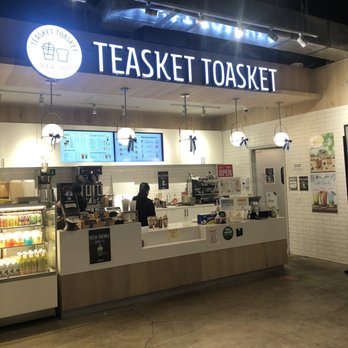 Gold Miss - Store front - Bubble Tea Near Me - Honolulu, Hawaii