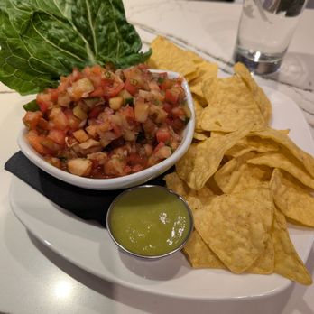 R Wine Bar & Kitchen - Ceviche - Wine Bars Near Me - Sioux Falls, South Dakota