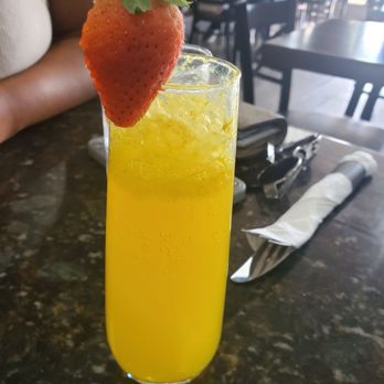 Tata's Cafe - Breakfast & Brunch Near Me - Hawthorne, California