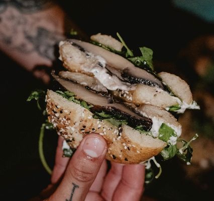 Muzzy's Bagels by null