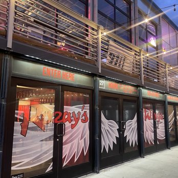 Rozay's Wingz - the outside of the building - Burgers Near Me - Tulsa, Oklahoma