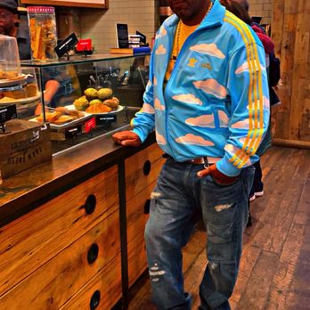 Caffè Nero - Coffee & Tea Near Me - Boston, Massachusetts