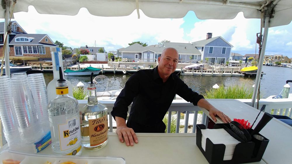 V&V BARTENDING Updated June 2024 13 Photos Union City, New Jersey Bartenders Phone