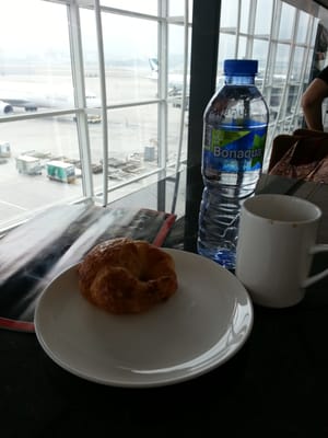 Chase Sapphire Lounge by The Club HKG by null