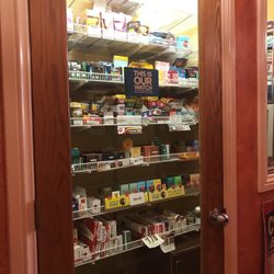 Edward's Pipe & Tobacco Shop
