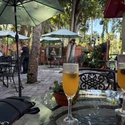 Voo La Voo Cafe - Mimosa for breakfast
