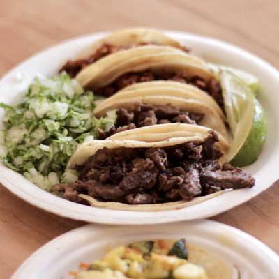 Lilly's Taqueria by null