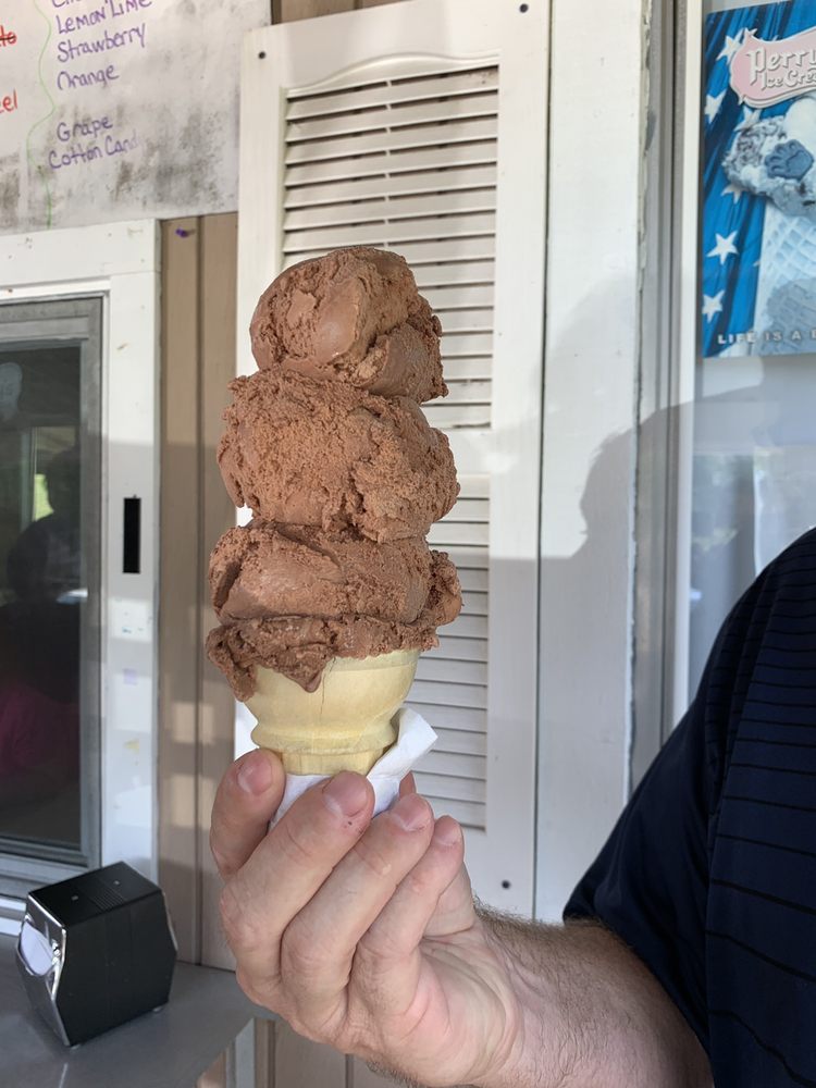 BACKYARD ICECREAM 29036 State Route 171, Susquehanna, Pennsylvania