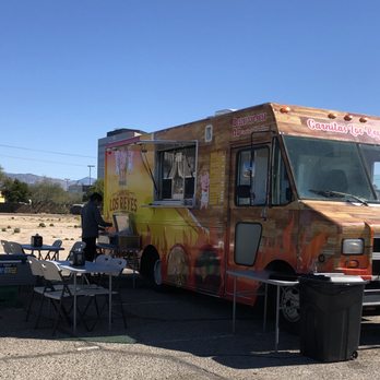 Carnitas Los Reyes - a food truck parked in a parking lot - Food Trucks Near Me - Tucson, Arizona