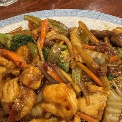 Deng’s Garden - Chop suey ok but not my favorite