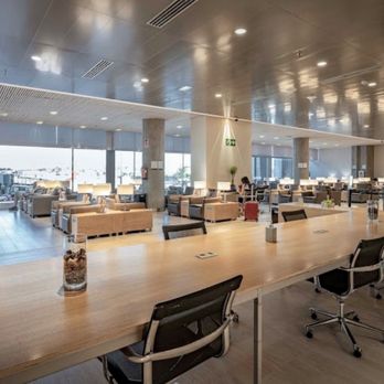 Plaza Mayor Lounge - Airport Lounges Near Me - Madrid, M