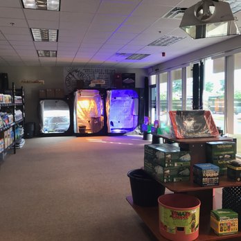 Green Zone Grow Shops 28 Photos Hydroponics 60 Madison St Worcester Ma Phone Number Yelp