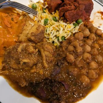 Palace Indian Restaurant - Chick peas, lamb, and two kinds of chicken - Indian Near Me - Davie, Florida Palace Indian Restaurant - Chick peas, lamb, and two kinds of chicken - Indian Near Me - Davie, Florida