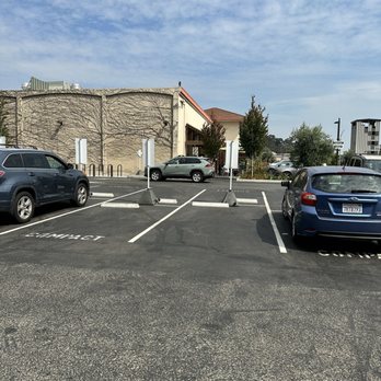 Tesla Supercharger - EV Charging Stations Near Me - San Rafael, California Tesla Supercharger - EV Charging Stations Near Me - San Rafael, California