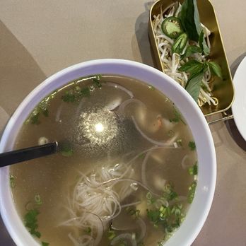 Lau Vietnamese Pho - Seafood Pho - Desserts Near Me - Saint James, New York
