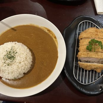 Midoh Rowland Heights - Curry Topping Tonkatsu Loin - Japanese Curry Near Me - Rowland Heights, California