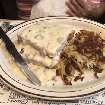 Cambridge Diner - This chipped beef and hash brown plate was not on par at all! - American Near Me - Cambridge, Maryland