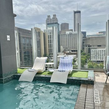 W Atlanta - Downtown - Rooftop pool - Hotels Near Me - Atlanta, Georgia
