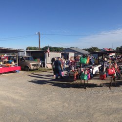 Luke's Town & Country Flea Market - Labor Day weekend 2016 -Luke's Flea Market