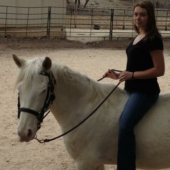 Doringcourt Stables - We love Doringcourt!  Our horse has never been healthier and happier!  The staff is exceptional.  The facilities are excellent! - Horseback Riding Near Me - Bulverde, Texas