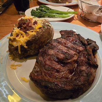 Sweetwater Tavern - Drunken Rib Eye 5 Star Reserve - American Near Me - Centreville, Virginia Sweetwater Tavern - Drunken Rib Eye 5 Star Reserve - American Near Me - Centreville, Virginia