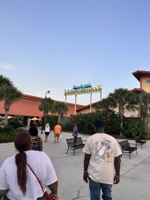 Broadway at the Beach by null