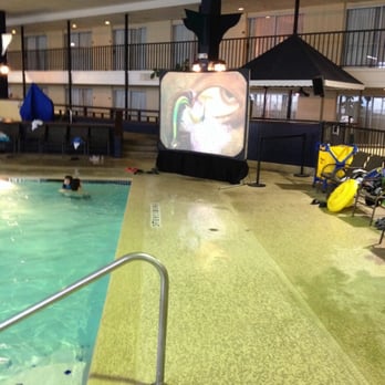 Emerald Beach Hotel - Giant big screen TV for the Kiddie movie - Hotels Near Me - Corpus Christi, Texas Emerald Beach Hotel - Giant big screen TV for the Kiddie movie - Hotels Near Me - Corpus Christi, Texas