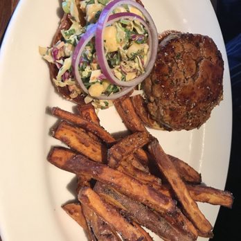 Doc B's Restaurant + Bar - New American Near Me - Austin, Texas