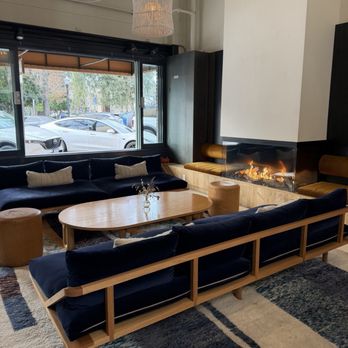 Marine Layer Wines - Interior - Wine Tasting Room Near Me - Healdsburg, California