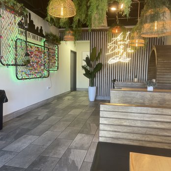 Ding Tea - Inside - Bubble Tea Near Me - Arlington, Texas