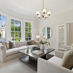 Meridith Baer Home