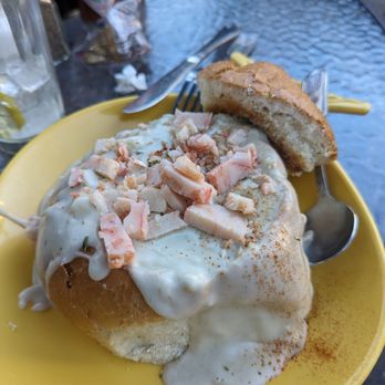 Brad's Restaurant - Clam chowder bowl with lobster - Seafood Near Me - Pismo Beach, California
