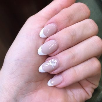 Deluxe Nails and Spa - Nail Salons Near Me - Katy, Texas